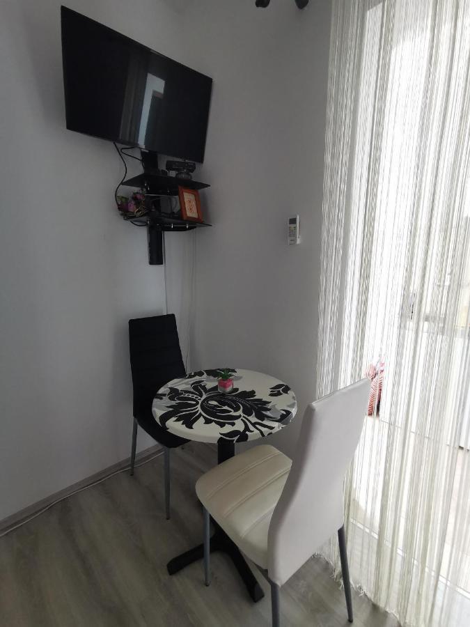 Apartment Lira 2 Млини Экстерьер фото